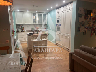 3-ая квартира, 98.4.1м², 2/9 эт.
