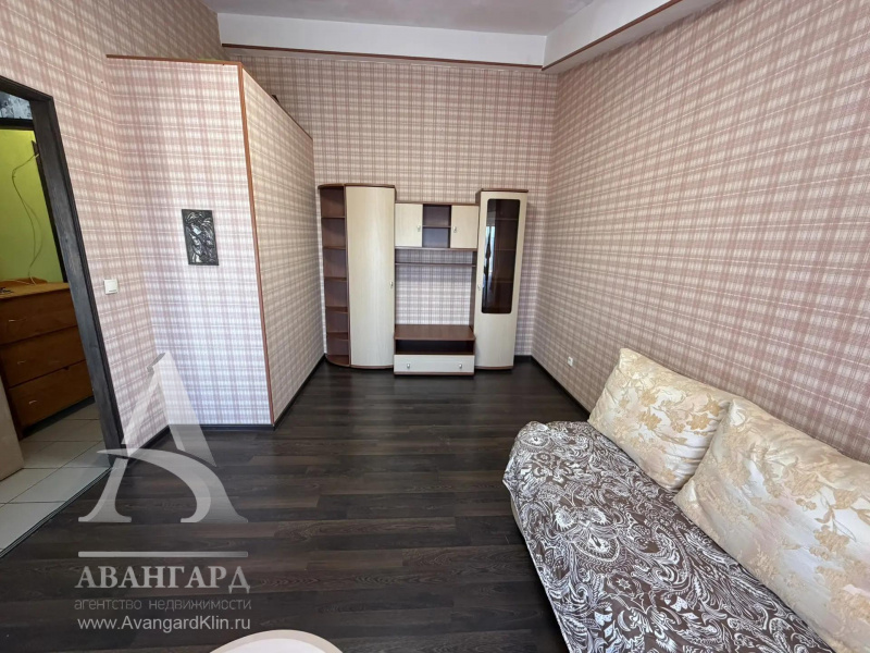 Аренда квартиры 1-ая квартира, 32 кв.м., 4/4 эт. Аренда квартиры 1-ая квартира, 32 кв.м., 4/4 эт.