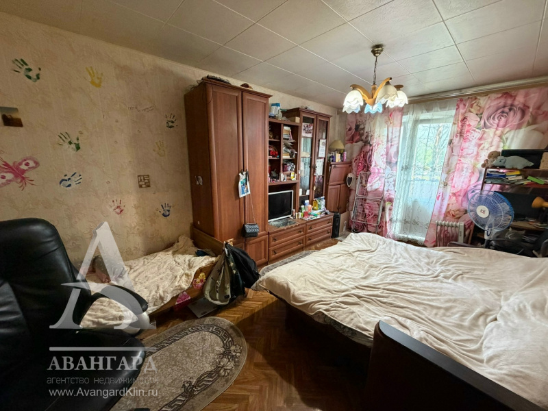 1-ая квартира 42,5 м², 2/10 эт. 1-ая квартира 42,5 м², 2/10 эт.