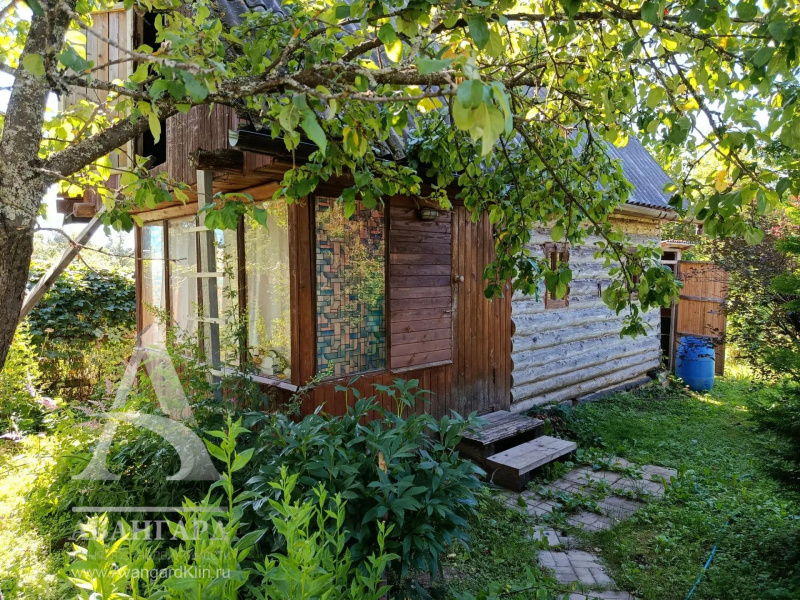 Дом 100м² на участке 15 соток Дом 100м² на участке 15 соток
