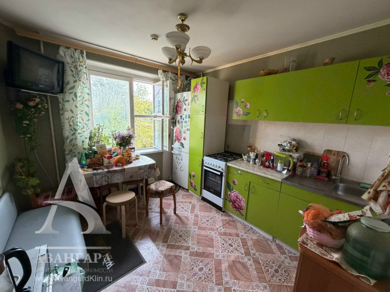 1-ая квартира 42,5 м², 2/10 эт. 1-ая квартира 42,5 м², 2/10 эт.