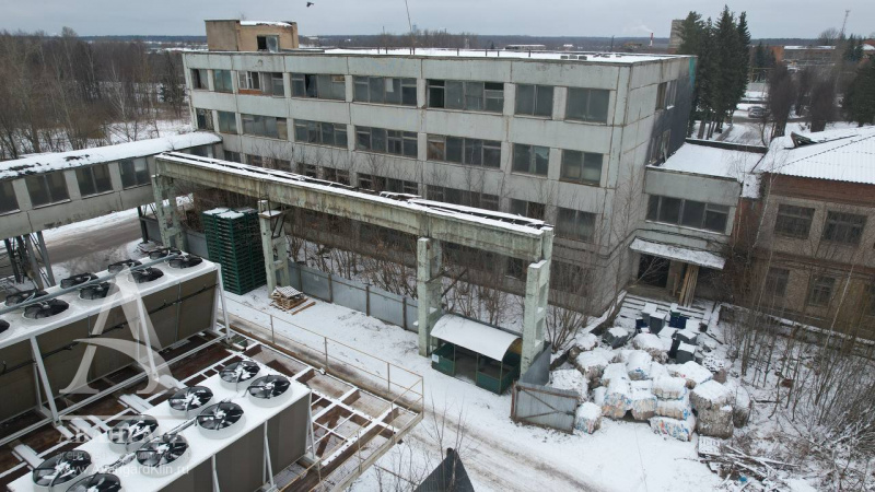 Здание 2633м² Здание 2633м²
