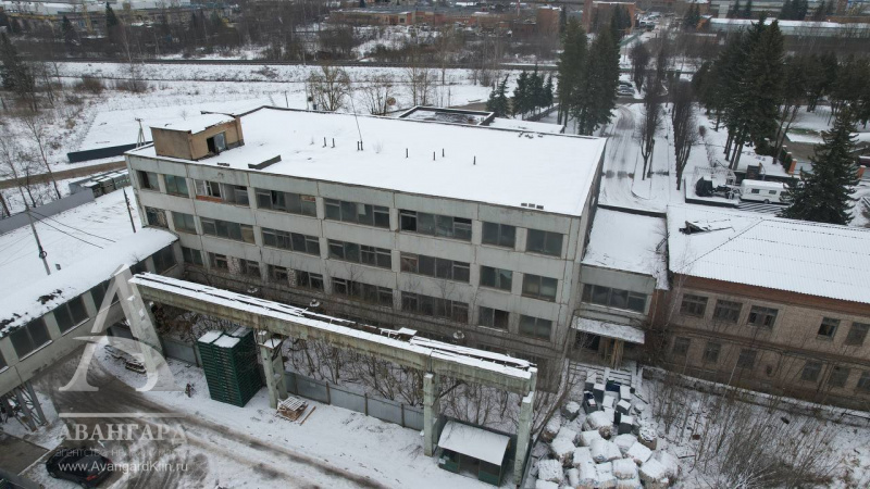 Здание 2633м² Здание 2633м²