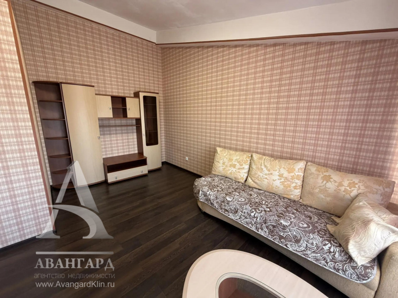 Аренда квартиры 1-ая квартира, 32 кв.м., 4/4 эт. Аренда квартиры 1-ая квартира, 32 кв.м., 4/4 эт.