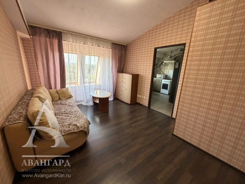 Аренда квартиры 1-ая квартира, 32 кв.м., 4/4 эт. Аренда квартиры 1-ая квартира, 32 кв.м., 4/4 эт.